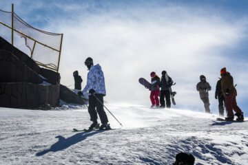 Ouverture de la station de ski de Tochal à Téhéran