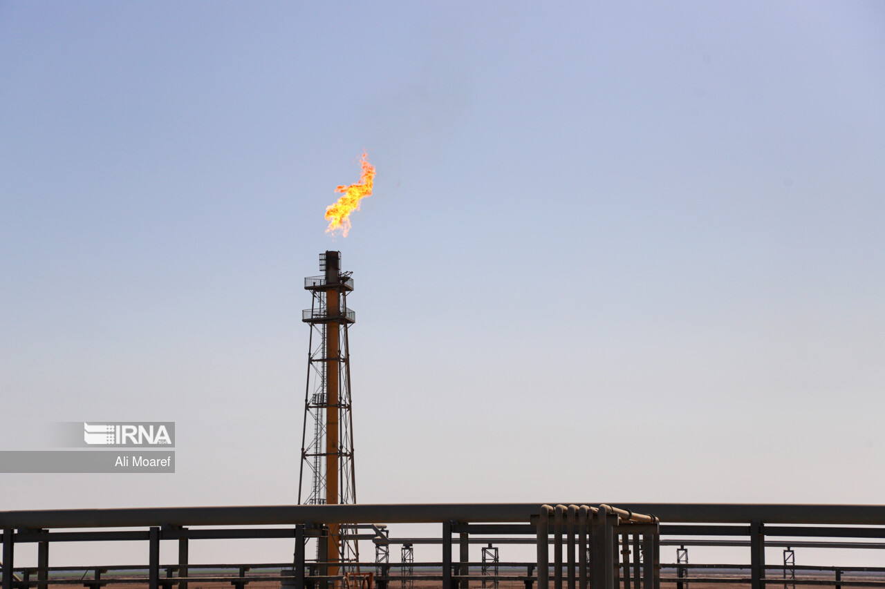 بزرگترین قراردادهای صنعت نفت ایران امروز امضا می‌شوند/افزایش تولید در ۶ میدان نفتی