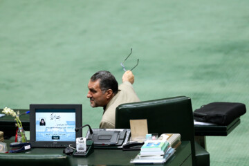 انتقاد از چانه‌زنی‌ها در بودجه‌ریزی/ الحاقیات مجلس به لایحه دولت عامل تورم است