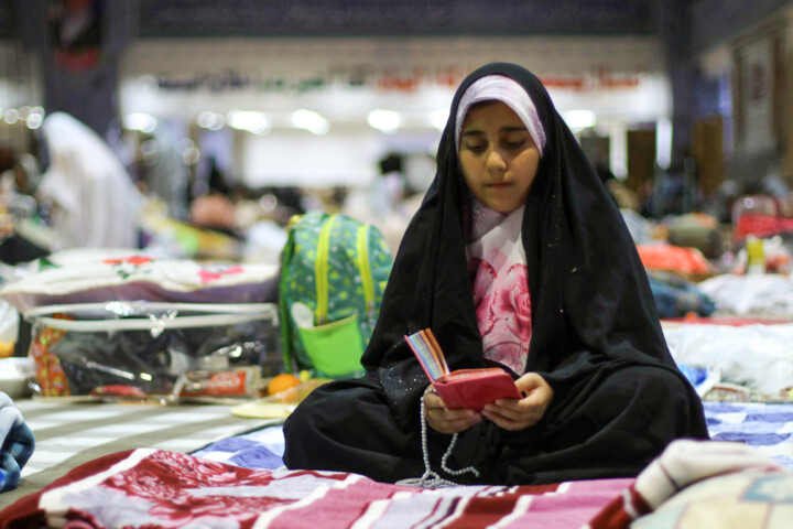 عاشقانههای دانشآموزان با معبود در اعتکاف