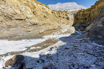 کوه نمکی جاشک