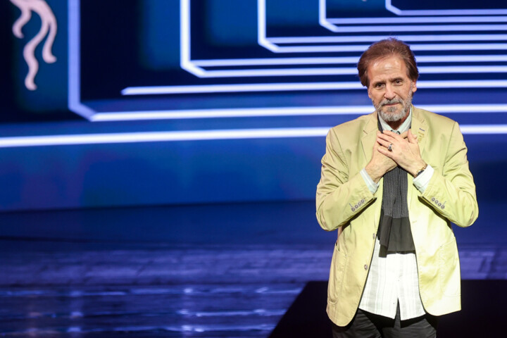 چراغ فیلم فجر ۴۲ روشن شد