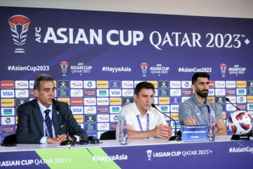 Head coaches of Iran, Japan national teams hold presser