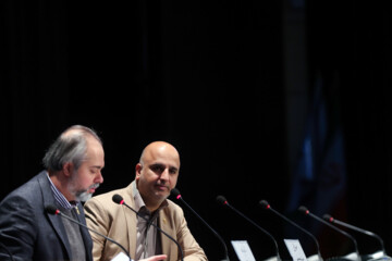 نشست خبری رائد فریدزاده مدیر بخش بین‌الملل چهل و دومین جشنواره فیلم فجر 