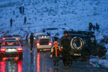 تفریحات خانوادگی در تلو