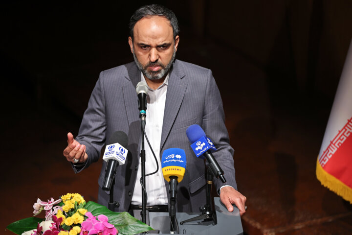 دومین جایزه «قلم مقدس» به روزنامهنگاران تراز انقلاب اسلامی اهدا شد