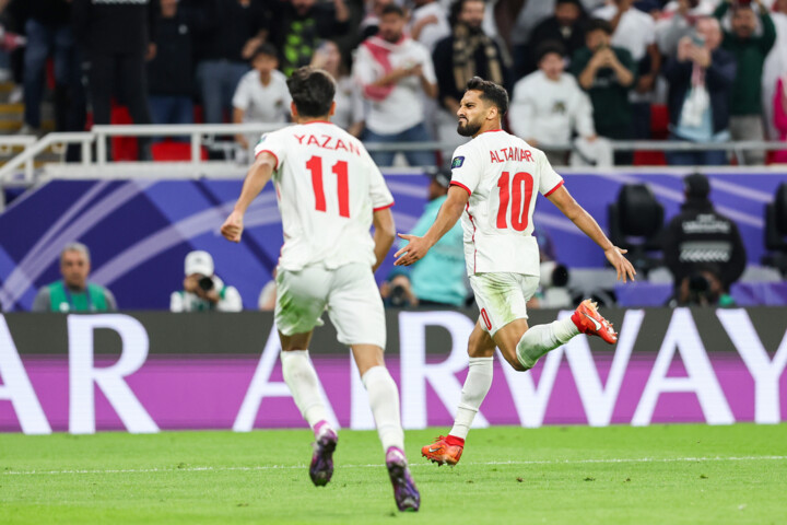 جوانمردان به دنبال تاریخسازی برابر مدافع عنوان قهرمانی