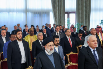 Cérémonie organisée à la veille du 45ème anniversaire de la victoire de la Révolution islamique, en présence d'ambassadeurs étrangers résidant en Iran