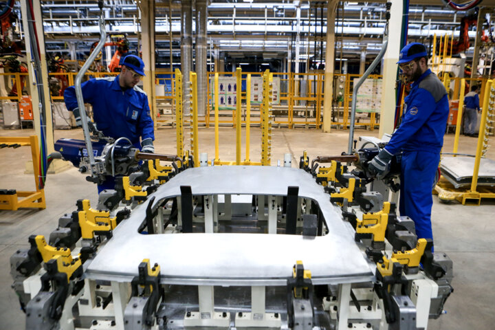 افتتاح خط تولید خودروی «ری را »