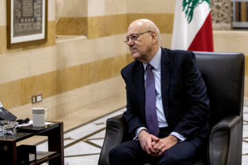 Iran FM on Lebanon visit 