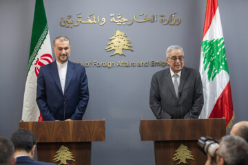Iran FM on Lebanon visit 