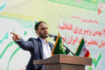 سخنرانی «علی بهادری جهرمی» سخنگوی دولت در راهپیمایی بیست و دوم بهمن شیراز