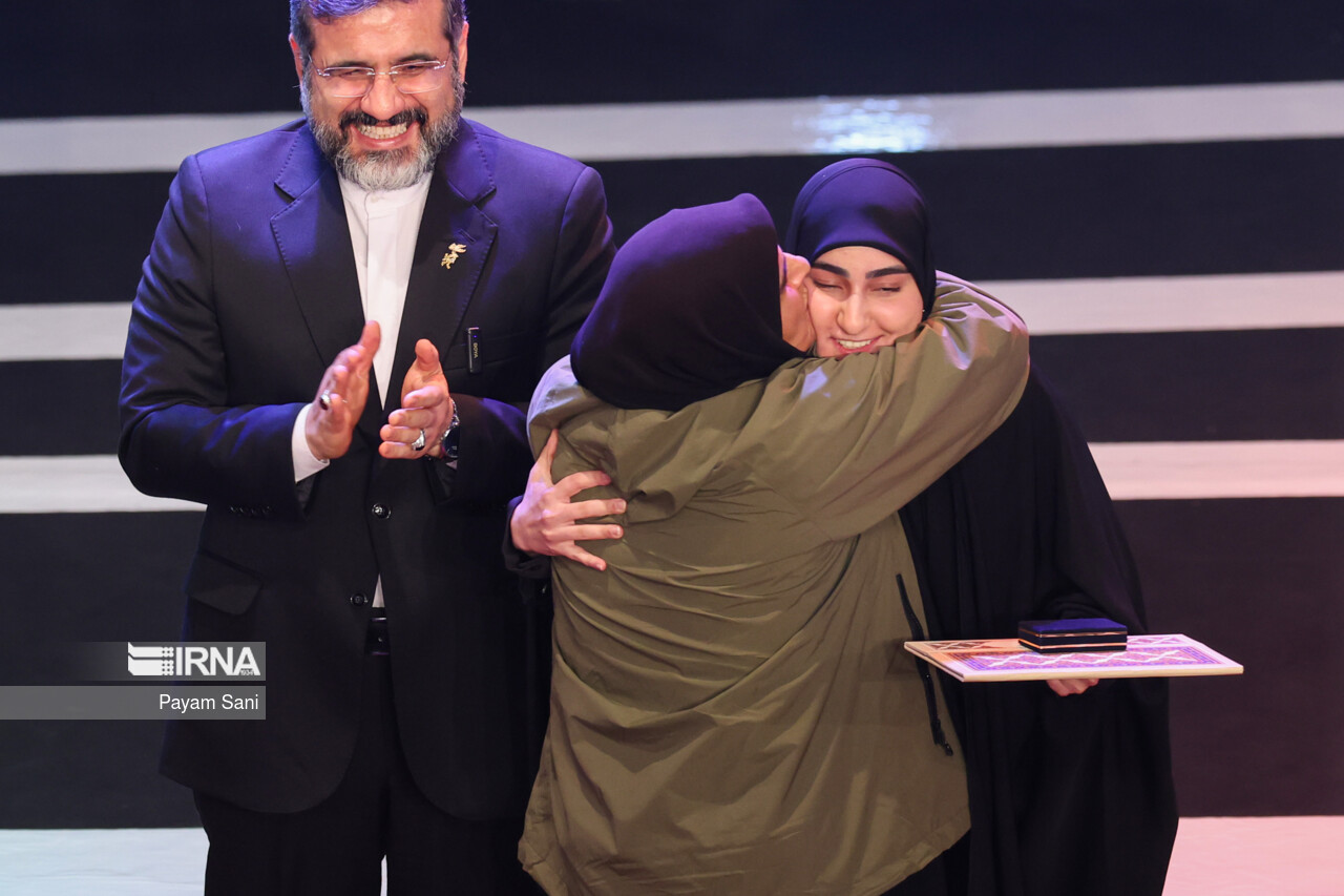 هدف «جایزه گوهرشاد» هویت‌بخشی به بانوی ایرانی در عرصه‌ هنر است + فیلم