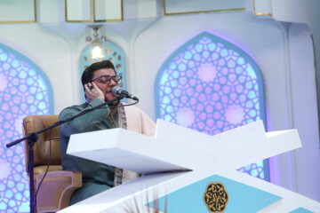 La 40ème édition du Concours international du Saint Coran a débuté jeudi soir 15 février 2024 avec la participation de 99 récitants de 44 pays du monde, accueillis par l’Organisation des Dons et des Affaires caritatives à Téhéran. (Photo : Payam Thani)

