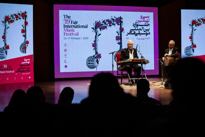 دراب و مضراب به مهر توکل/ خُنیاگر عاشق در موسیقی فجر تجلیل شد