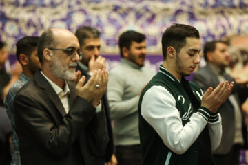 Téhéran (IRNA)-La 40e édition du Concours international du Saint Coran se tient ce samedi 17 février à la Salle de Sommet International de Téhéran avec la participation de 99 récitants de 44 pays. (Photo : Payam Al-Thani)