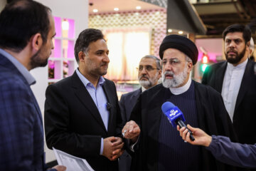 President Raisi tours Iran House of innovation & Technology