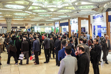 نمایشگاه رسانه‌های ایران؛ رویدادی با طعم انتخاباتی و استقبال مردم
