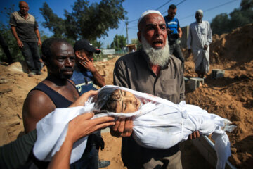 107 Palestiniens tués en 24 heures : le nombre de martyrs à Gaza atteint 32 mille 333 personnes