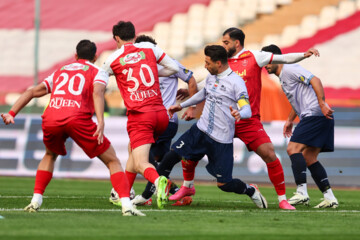 Iran Pro League: Persepolis vs. Tractor