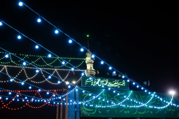 A l’approche de la nuit mi-Cha'ban (le 15 de la lune de Cha’ban dans le calendrier musulman) qui est une nuit bénie et qui marque le jour anniversaire de la bienheureuse naissance du salvateur de l’humanité, le Mahdi le Promis (que Dieu hâte sa venue), l'hymne « Mahdi Azizam » ou « Mon cher Mahdi » a été interprété dans la cour de la Sainte Mosquée de Jamkaran à Qom, le jeudi 22 février 2024.Photo : Hamid Abédi 