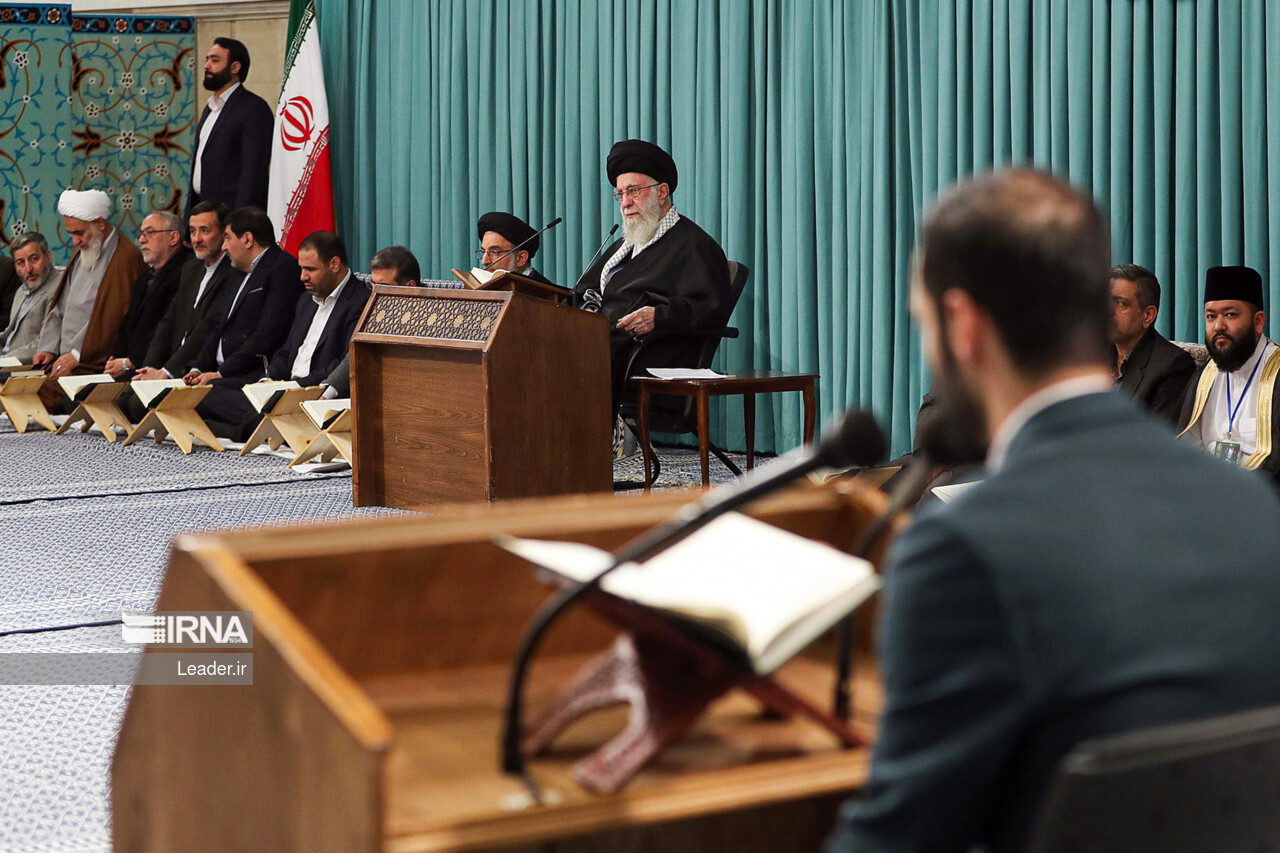 دیدار شرکتکنندگان در مسابقات بینالمللی قرآن با رهبر انقلاب