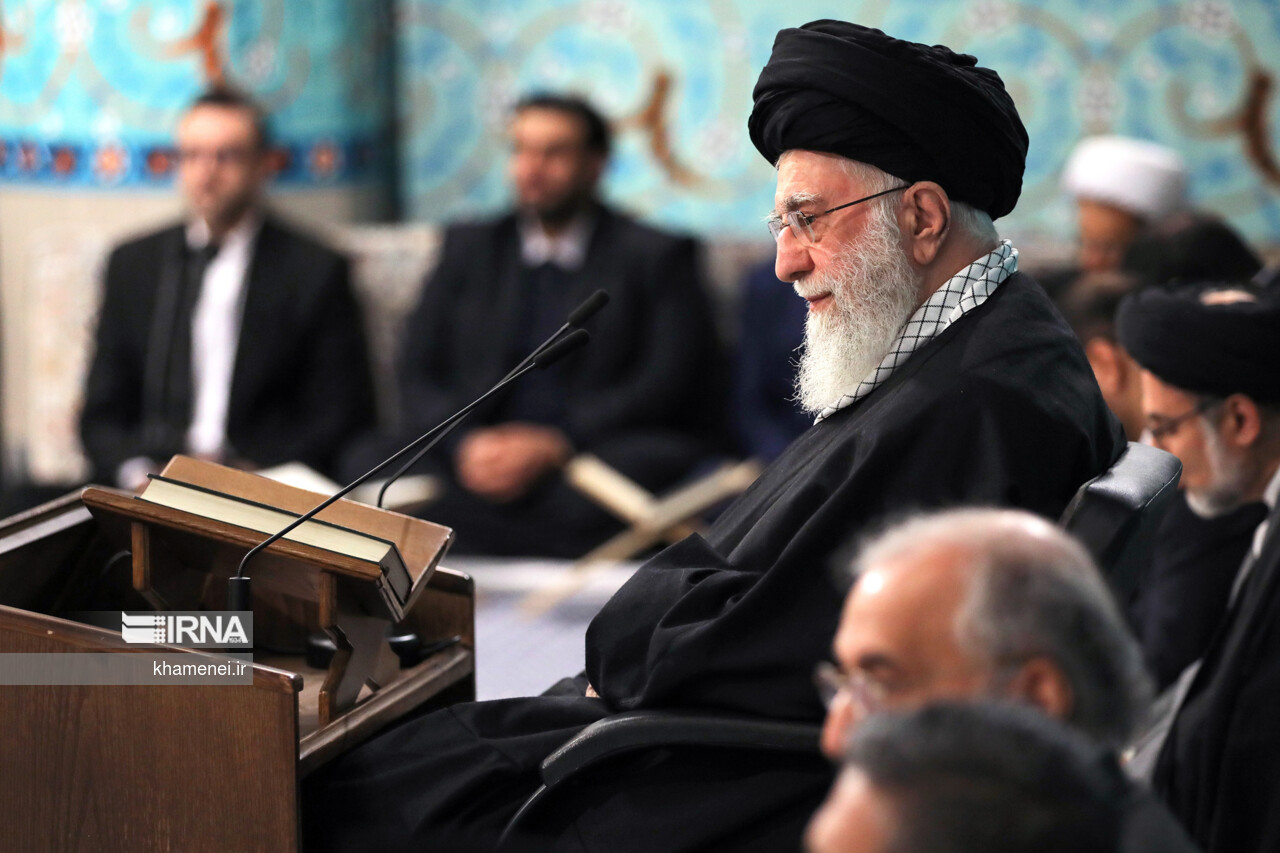 دیدار شرکتکنندگان در مسابقات بینالمللی قرآن با رهبر انقلاب