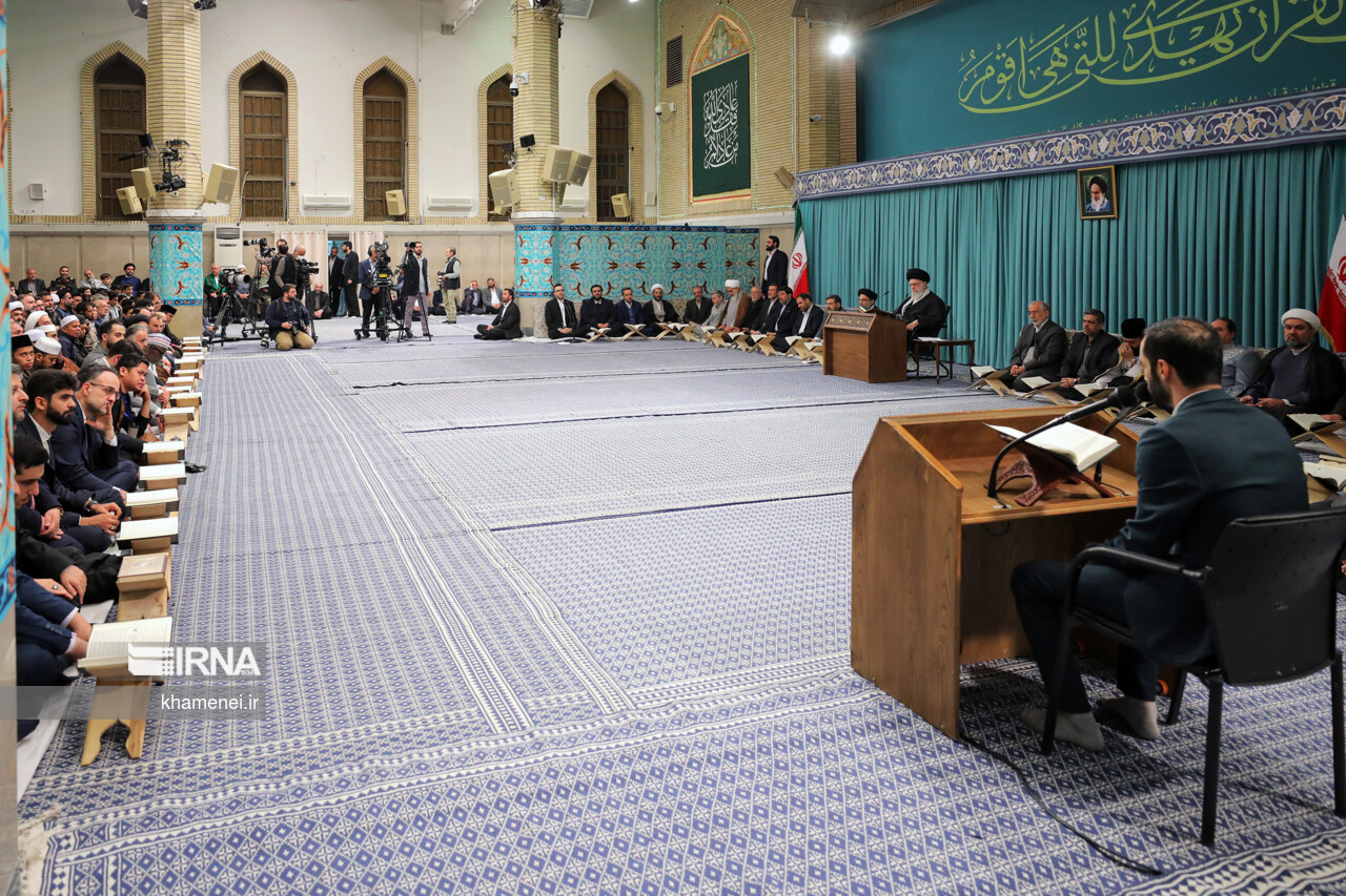 دیدار شرکتکنندگان در مسابقات بینالمللی قرآن با رهبر انقلاب