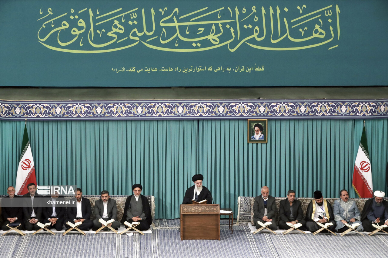 دیدار شرکتکنندگان در مسابقات قرآن با رهبر انقلاب