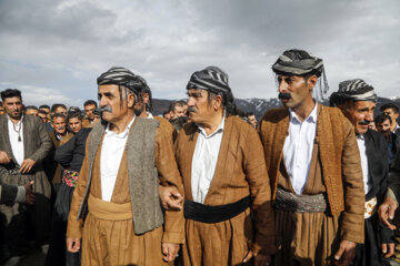 استقبال از نوروز در روستای چشمیدر