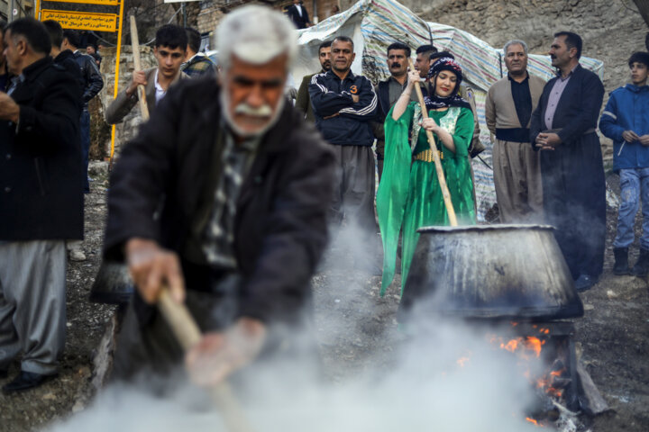 پخت کشکک در روستای رزاب