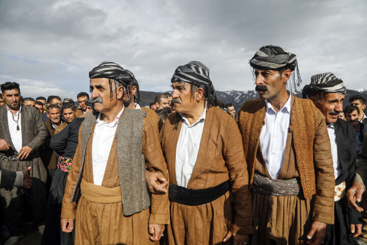 استقبال از نوروز در روستای چشمیدر