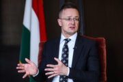 تحریم‌ها، همکاری تجاری ایران و مجارستان را غیرممکن نکرده است