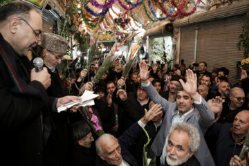 جشن نیمه شعبان در بازار تبریز