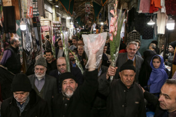 جشن نیمه شعبان در بازار تبریز