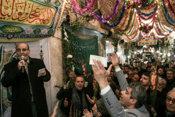 جشن نیمه شعبان در بازار تبریز