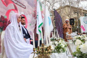 Cérémonie de mariage des couples d’étudiants de la prestigieuse université de Téhéran 
