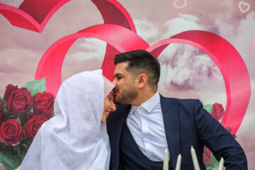 Cérémonie de mariage des couples d’étudiants de la prestigieuse université de Téhéran 