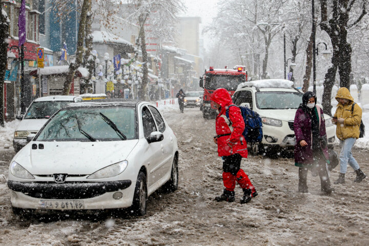 بارش برف در رشت