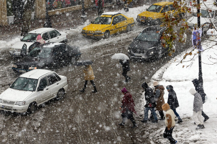 بارش برف در رشت