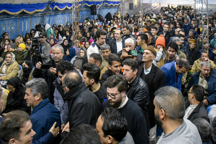 تبلیغات نامزدهای انتخاباتی در بجنورد