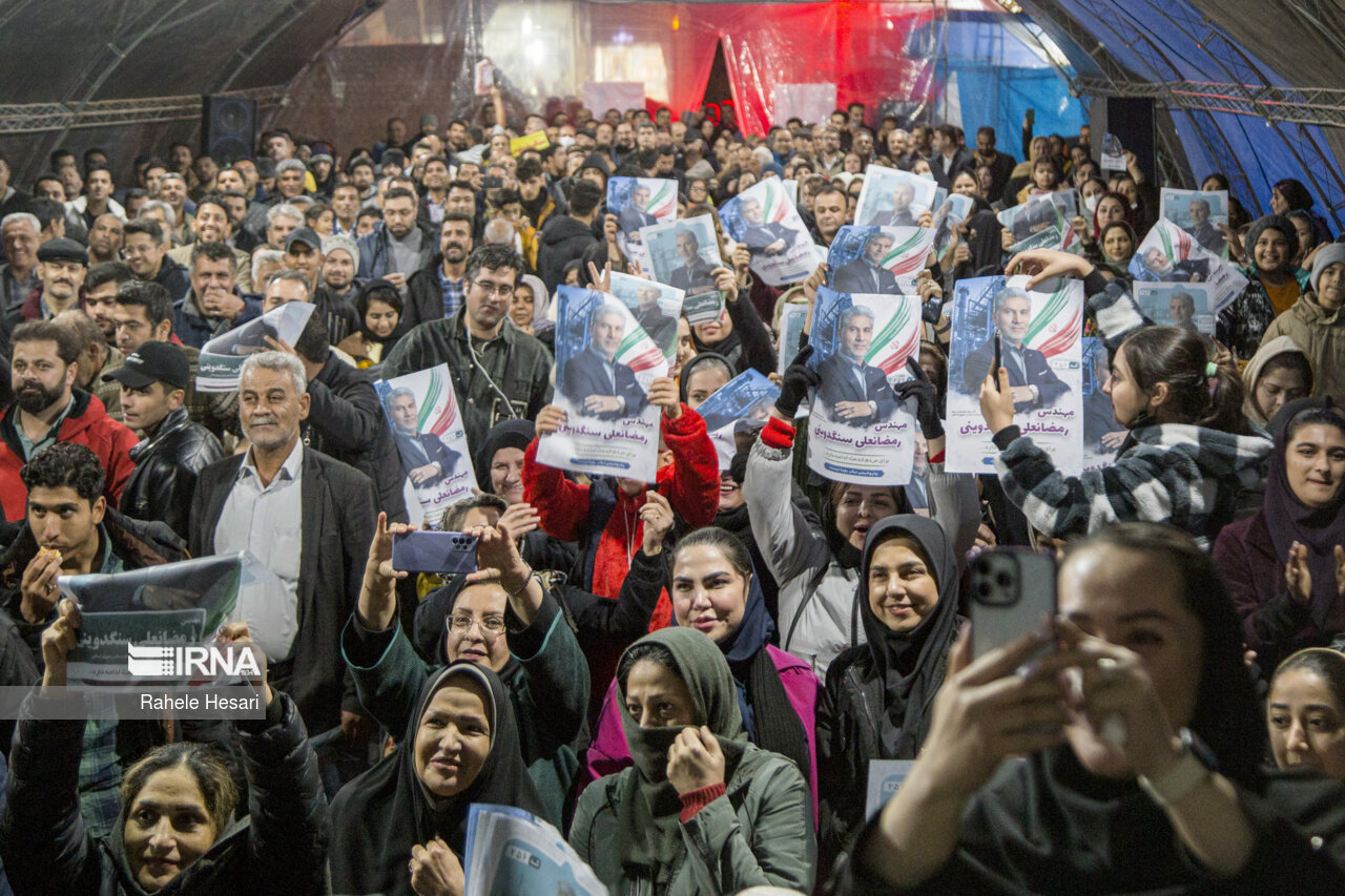 تبلیغات نامزدهای انتخاباتی در گرگان