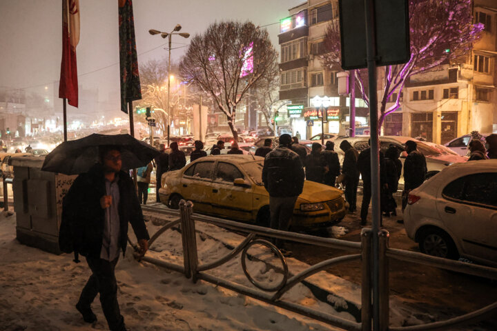 بارش برف در شمال تهران