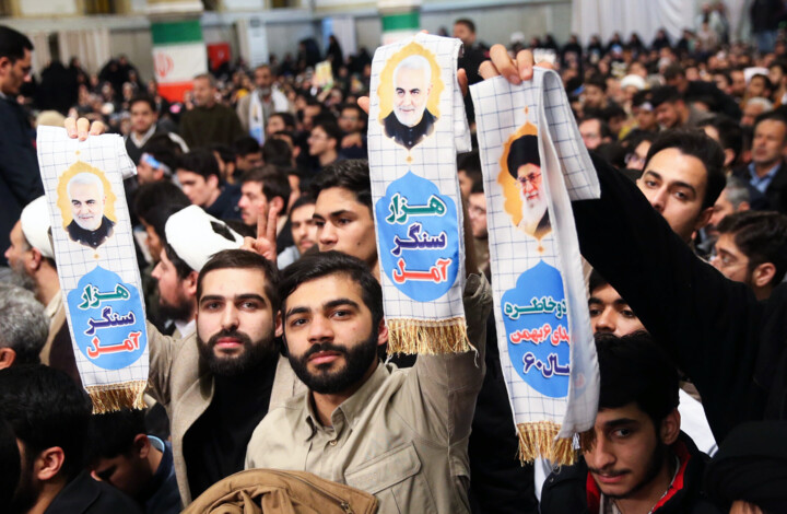 رهبر انقلاب: انتخابات ضعیف باشد همه ضرر میکنند/از زاویه منافع ملی نگاه کنیم