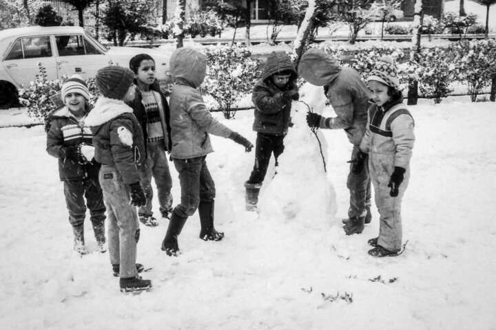 مناظر تهران در یک روز برفی سال ۱۳۶۷