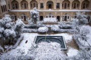Schnee im historischen Teil der Stadt Yazd