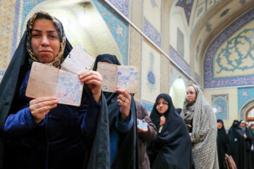 ۱۱ هزار و ۵۰۰ نفر در حوزه انتخابیه درگز خراسان رضوی رای دادند