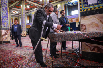 میزان مشارکت استان یزد در انتخابات مجلس دوازدهم ۵۰.۰۲ درصد اعلام شد