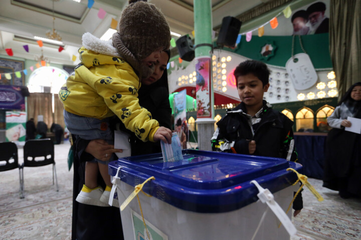 تنور گرم مشارکت خراسانیها در یخبندان ۱۱ اسفند/ گزارش در حال بهروزرسانی