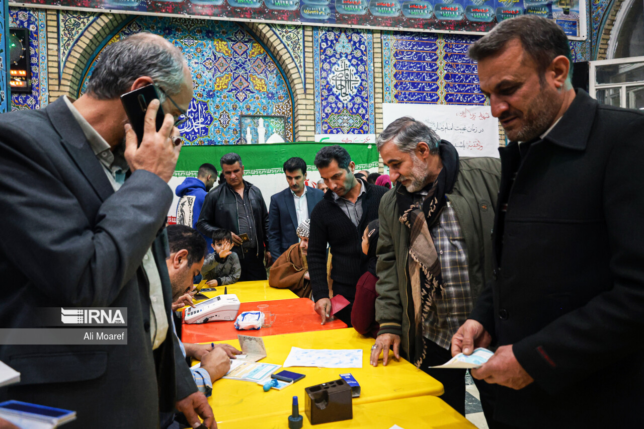 دبیر ستاد انتخابات خوزستان: رای‌گیری از مردم استان تا آخرین نفر ادامه دارد
